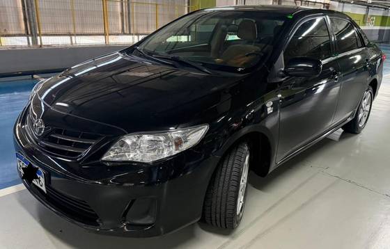 TOYOTA COROLLA 1.8 GLI 16V FLEX 4P AUTOMÁTICO TOYOTA COROLLA 1.8 GLI 16V FLEX 4P AUTOMÁTICO
